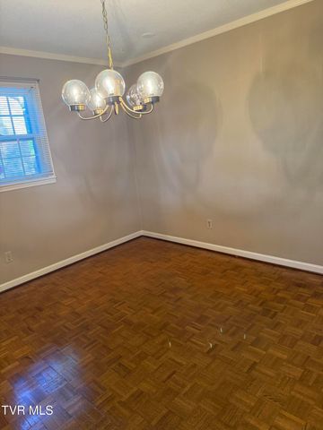 816 Wedgewood Road, Johnson City, TN 37604
