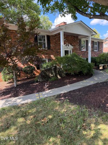 816 Wedgewood Road, Johnson City, TN 37604