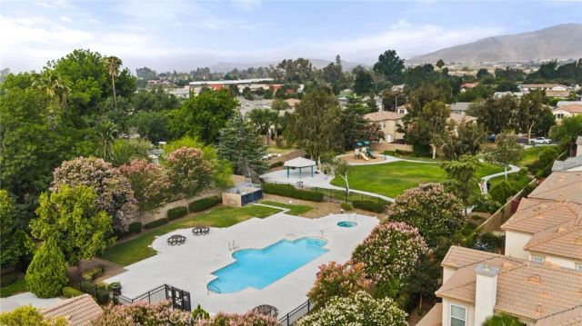 4065 Garvey, Riverside, CA 92501