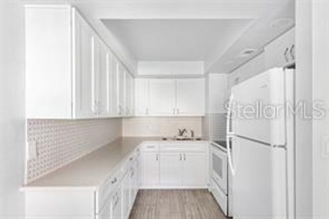 78 BOUNDARY BOULEVARD 192, Rotonda West, FL 33947