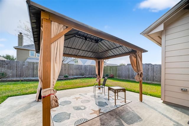 4205 Graceland Drive, Deer Park, TX 77536