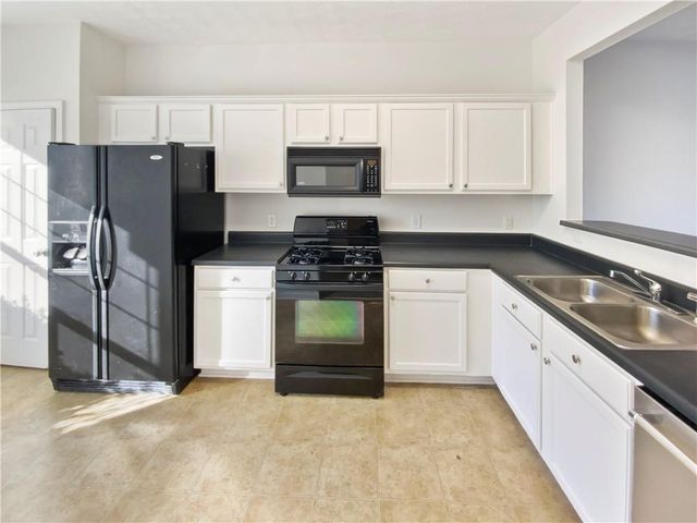 11 Pearl Chambers Drive, Dawsonville, GA 30534