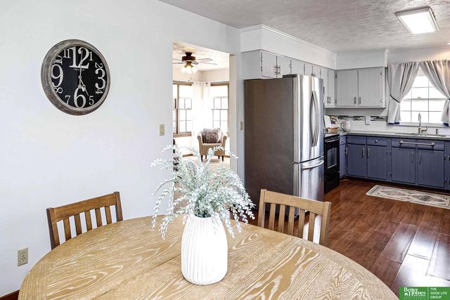 9544 Sprague Street, Omaha, NE 68134