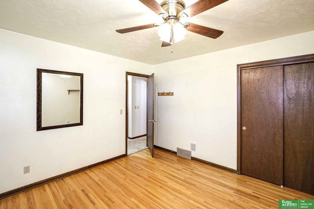 9544 Sprague Street, Omaha, NE 68134