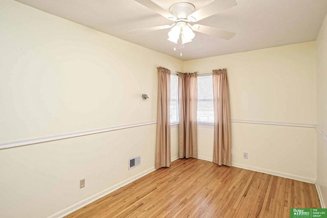 9544 Sprague Street, Omaha, NE 68134