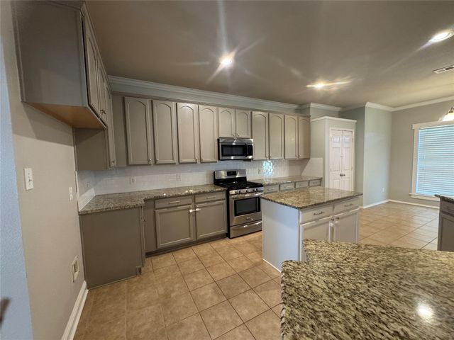 6227 Meadowcrest Lane, Sachse, TX 75048