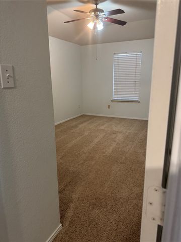 6227 Meadowcrest Lane, Sachse, TX 75048