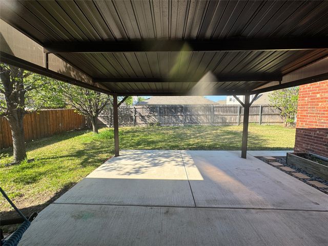 6227 Meadowcrest Lane, Sachse, TX 75048