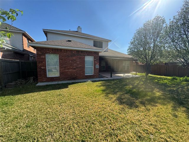 6227 Meadowcrest Lane, Sachse, TX 75048