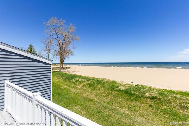 271 Chrysler Road Unit 19, Oscoda, MI 48750