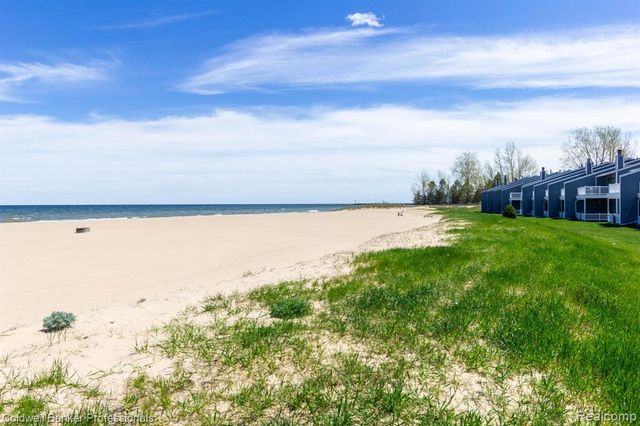 271 Chrysler Road Unit 19, Oscoda, MI 48750