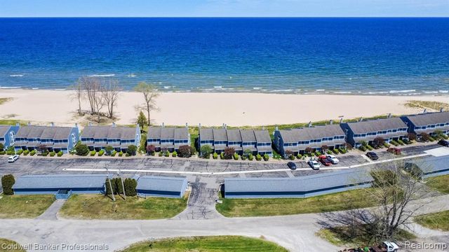 271 Chrysler Road Unit 19, Oscoda, MI 48750