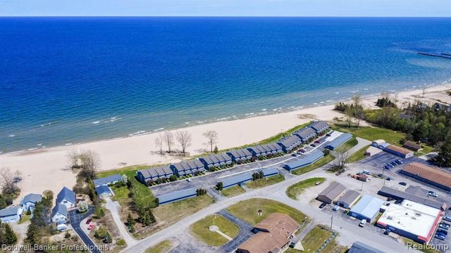 271 Chrysler Road Unit 19, Oscoda, MI 48750