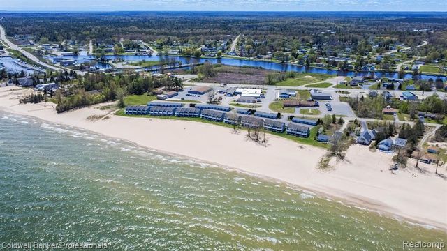271 Chrysler Road Unit 19, Oscoda, MI 48750
