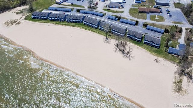 271 Chrysler Road Unit 19, Oscoda, MI 48750