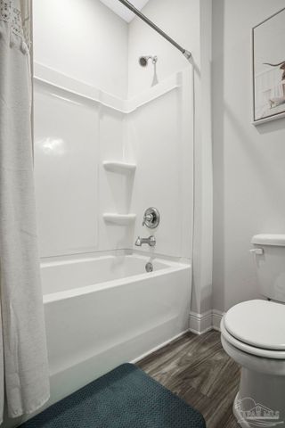 3179 Heritage Oaks Cir, Navarre, FL 32566