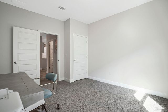 3179 Heritage Oaks Cir, Navarre, FL 32566