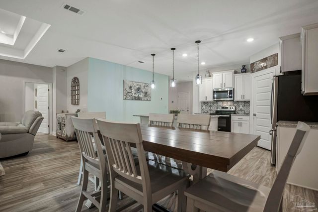 3179 Heritage Oaks Cir, Navarre, FL 32566