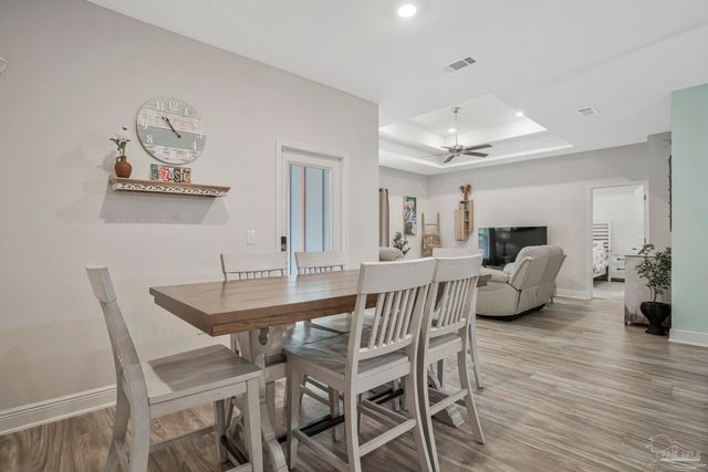 3179 Heritage Oaks Cir, Navarre, FL 32566