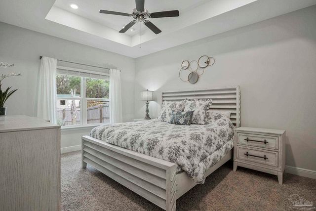 3179 Heritage Oaks Cir, Navarre, FL 32566