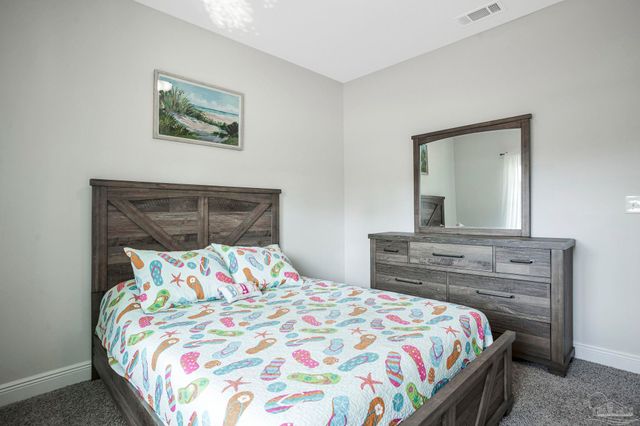 3179 Heritage Oaks Cir, Navarre, FL 32566