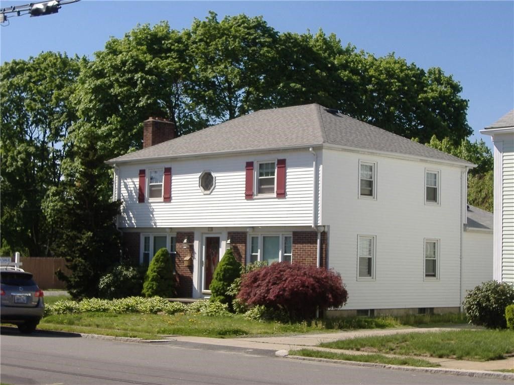 18 Burnside Street 1, Cranston, RI 02910