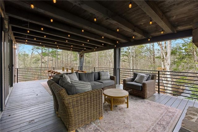 107 Cool Crk Trl, Blue Ridge, GA 30513