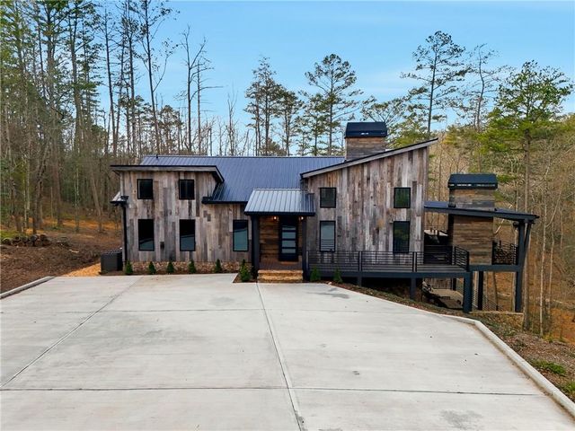 107 Cool Crk Trl, Blue Ridge, GA 30513