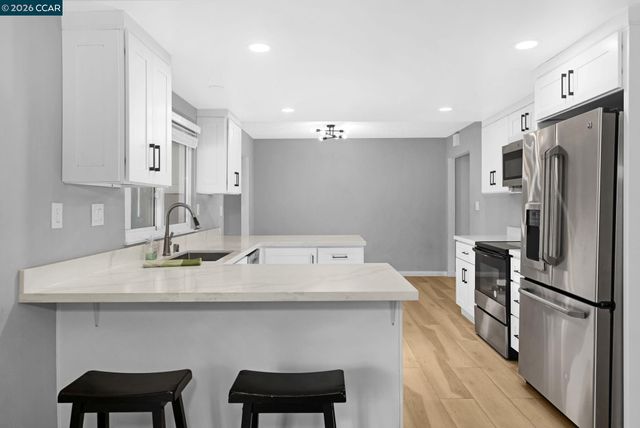 1593 Norine Dr, Pittsburg, CA 94565