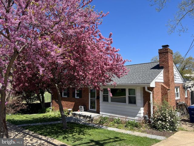 325 N MANCHESTER ST, Arlington, VA 22203