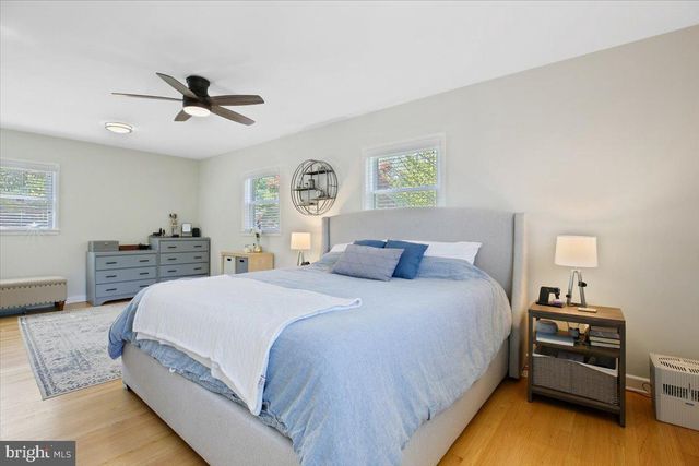 325 N MANCHESTER ST, Arlington, VA 22203
