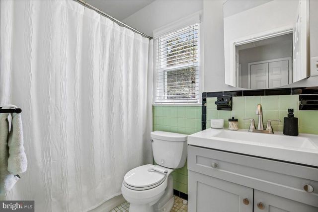 325 N MANCHESTER ST, Arlington, VA 22203