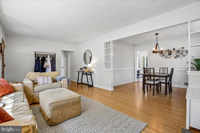 325 N MANCHESTER ST, Arlington, VA 22203