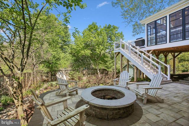 325 N MANCHESTER ST, Arlington, VA 22203