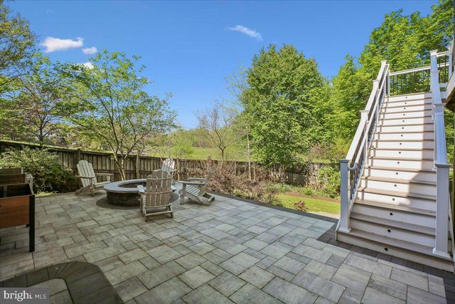 325 N MANCHESTER ST, Arlington, VA 22203