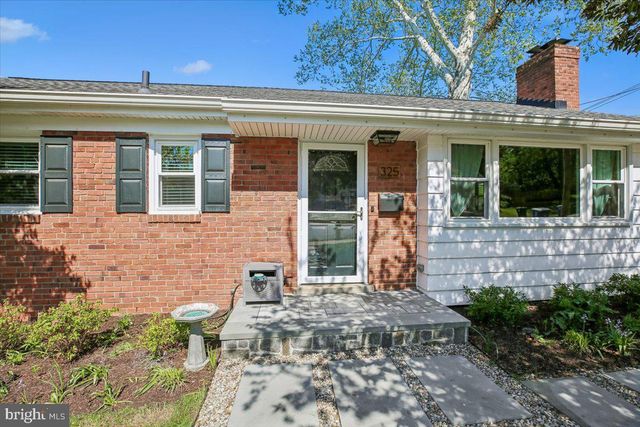 325 N MANCHESTER ST, Arlington, VA 22203