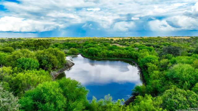 12937 FM 743, Kenedy, TX 78119