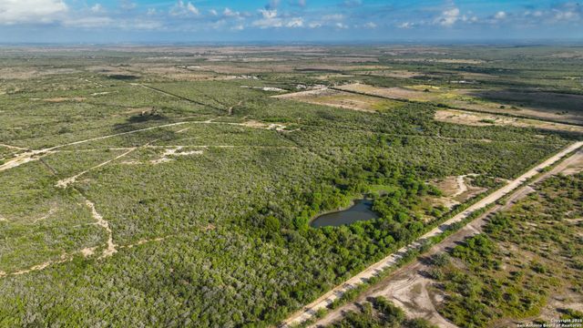 12937 FM 743, Kenedy, TX 78119