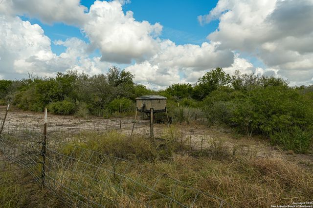 12937 FM 743, Kenedy, TX 78119