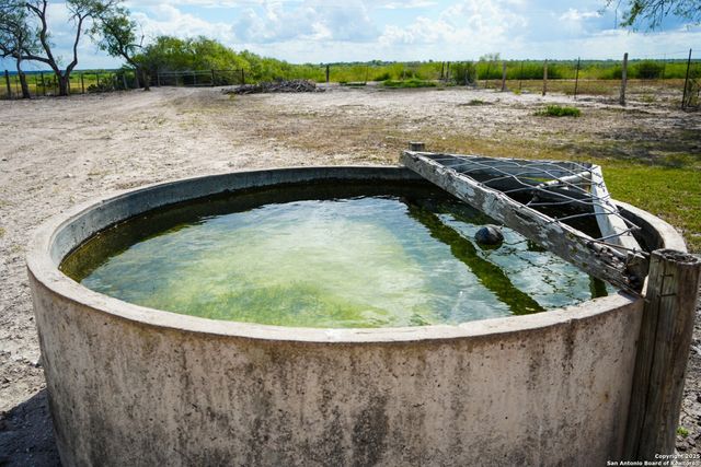 12937 FM 743, Kenedy, TX 78119