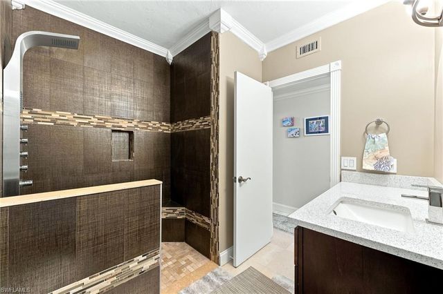 1920 Virginia AVE 101, Fort Myers, FL 33901