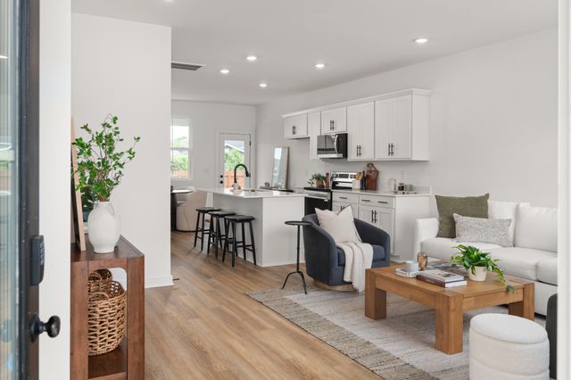1105 Marlowe Lndg, Nashville, TN 37207