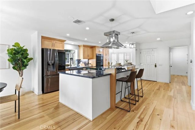 490 Medford Court 120, Long Beach, CA 90803