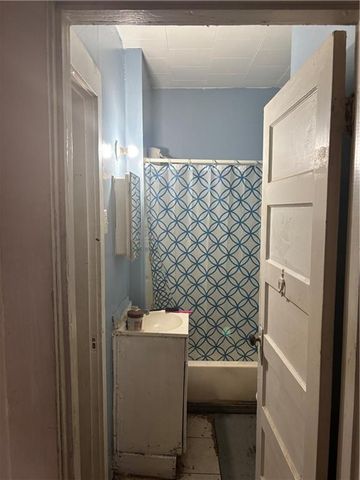 570 Clarke Street, Mobile, AL 36606