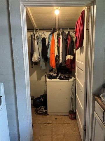 570 Clarke Street, Mobile, AL 36606