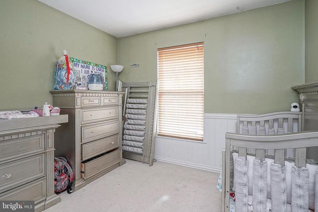 63 CHARLESTON DR, Sicklerville, NJ 08081