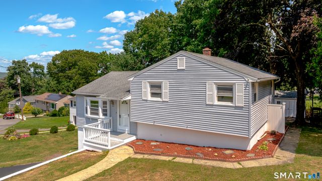 267 Bamford Avenue, Waterbury, CT 06708