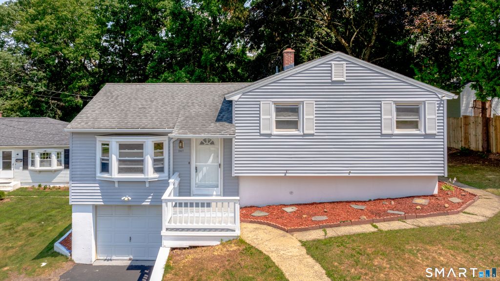 267 Bamford Avenue, Waterbury, CT 06708