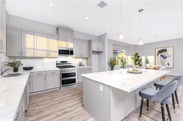 40127 Pevero Court, Palmdale, CA 93551