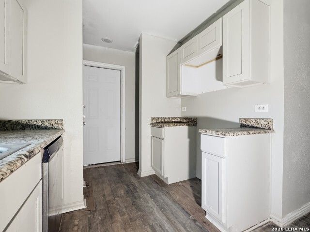 3270 MARTIN LUTHER KING DR, San Antonio, TX 78220